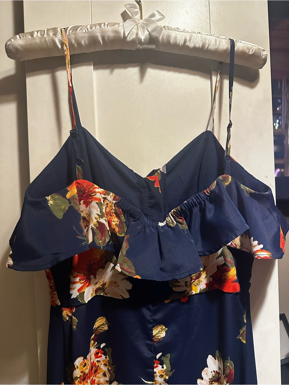 NWOT Band Of Gypsies Floral Ruffle Strap Maxi Dress - Picture 5 of 12